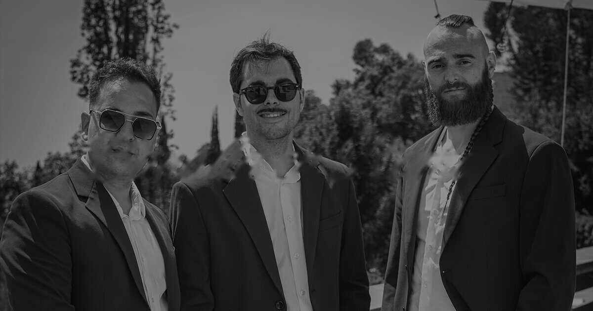 Los tres músicos de Canalla En Rama, en blanco y negro